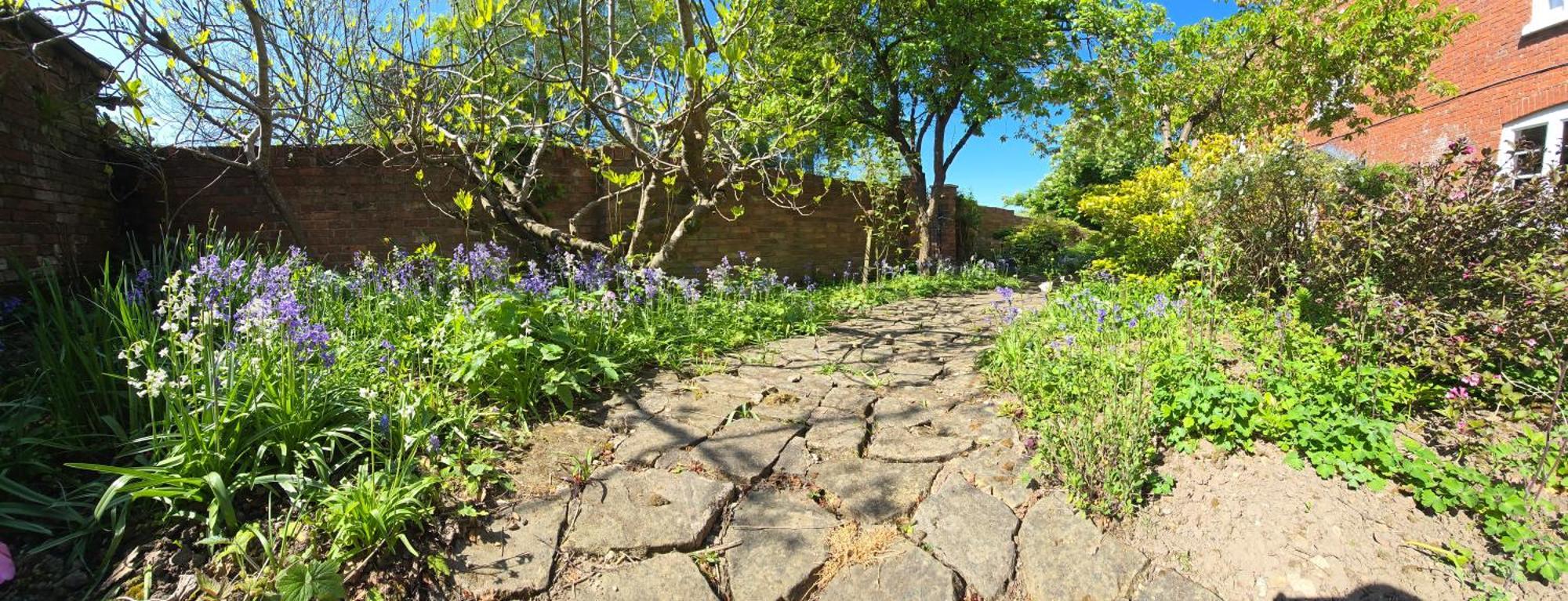 Lower Hollin- With Countryside Views Within A Private